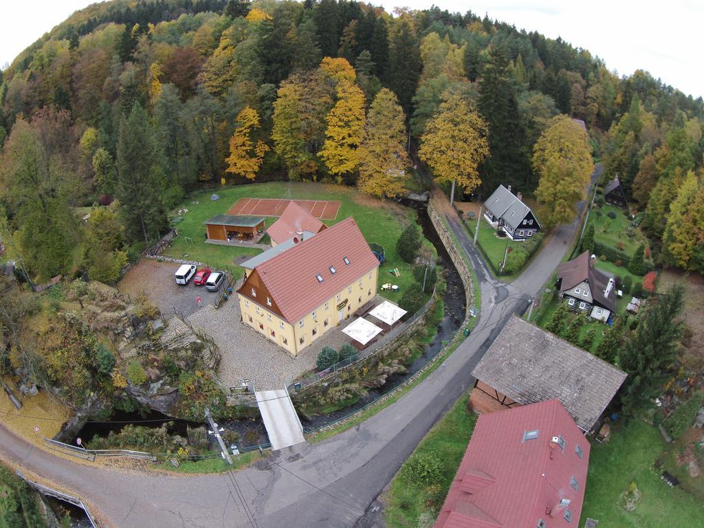 Penzion U Vyhlídky Chřibská Esterno foto