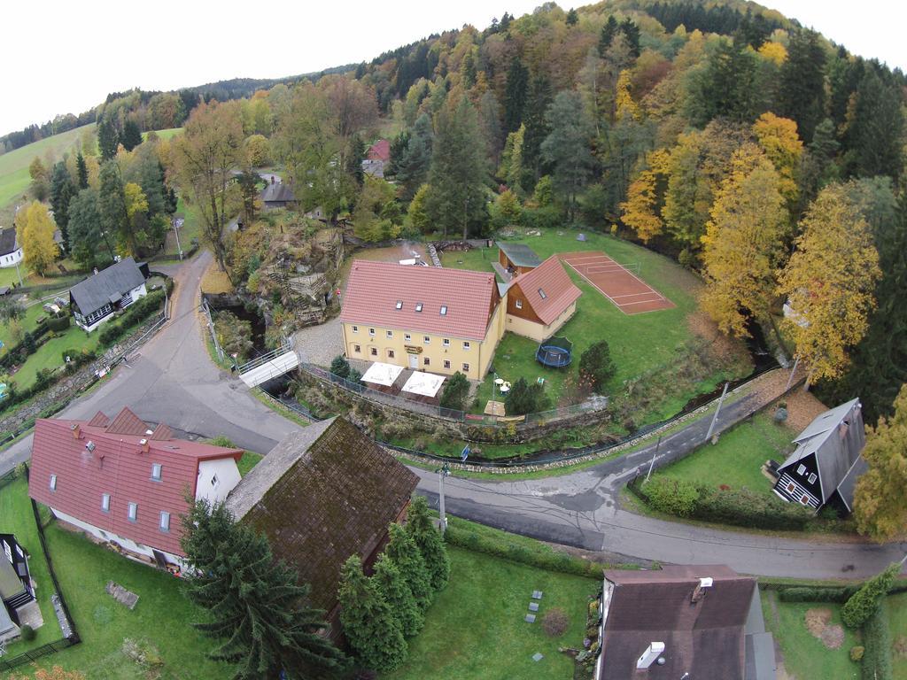 Penzion U Vyhlídky Chřibská Esterno foto